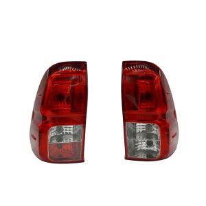 JUEGO FAROS TRASEROS HILUX 2016-2020  TIPO KOITO/VALEO CON PORTA LAMPARAS  TYC Tailandia
