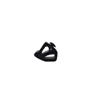 TOPE CAPOT/ GUARDABARRO TRIANGULO HILUX 2005-2015 VIGO