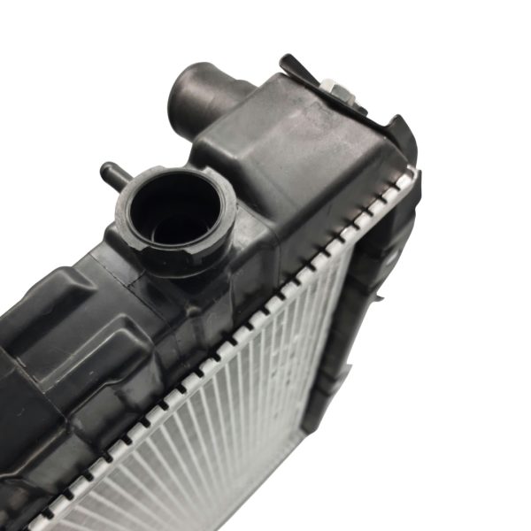 RADIADOR DE AGUA  HILUX 1992-2001 2.8 2.8 3L 4X2  Largo 550mm TAIWAN - Imagen 2