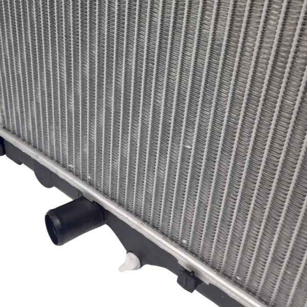 RADIADOR AGUA HILUX 2001-2004 3.0 5L Taiwan - Imagen 2