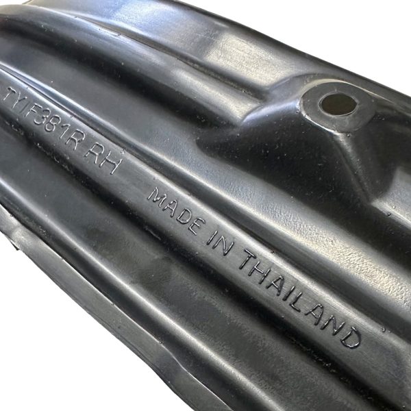 GUARDAPLAST TRASERO HILUX 2016-2023 *DX* DERECHO Tailandia - Imagen 2