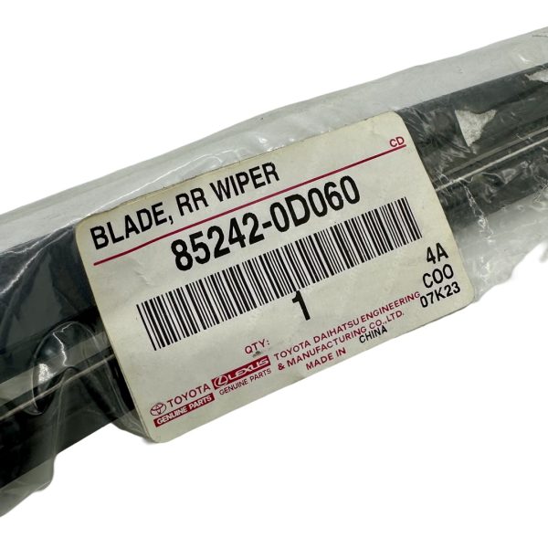ESCOBILLA DE LUNETA TOYOTA YARIS 2016-2018 ORIGINAL - Imagen 2