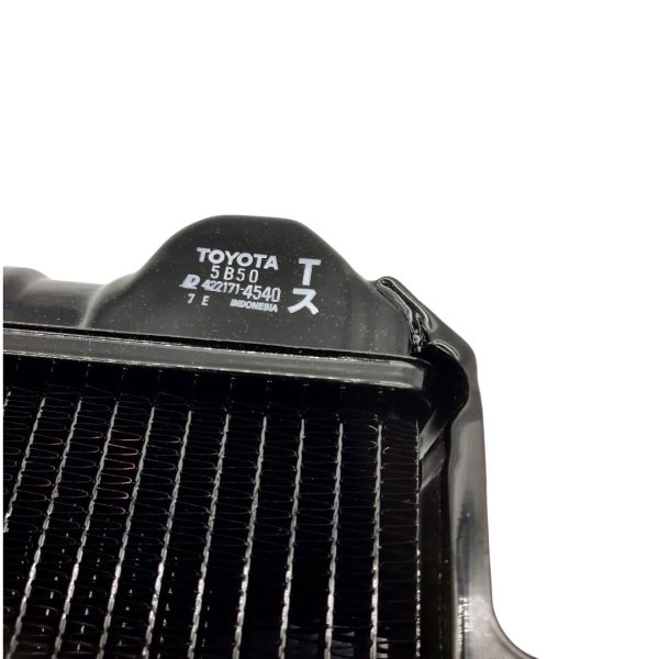 **MO HAY MAS EN TOYOTA** RADIADOR DE AGUA HILUX 1992-2001 2.8-3L 4x4 /-4RUNNER 1992-2001 4X4 2.8-3L  Original - Imagen 3