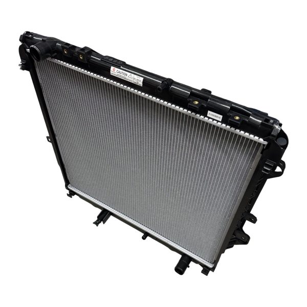 RADIADOR DE AGUA HILUX-SW4 2016-2024 1GD-2GD CAJA MANUAL REVO SAKURA - Imagen 3