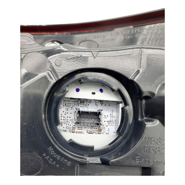 FARO TRASERO SW4 2021-2025 EXTERIOR IZQUIERDO ORIGINAL - Imagen 4