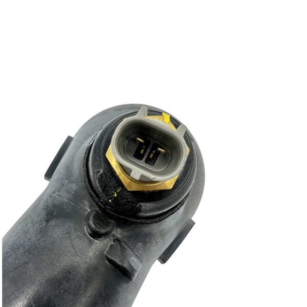 CODO PLASTICO DE INTERCOOLER A TURBO CON SENSOR  HILUX-SW4 2016-2023 - Imagen 4