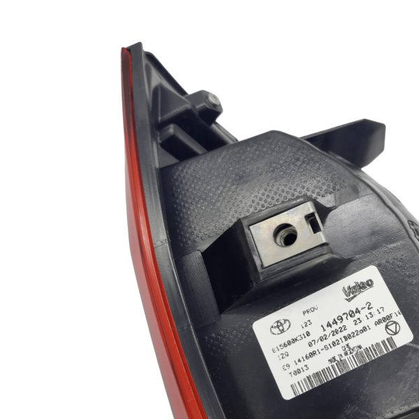 FARO TRASERO HILUX 2016-2023 IZQUIERDO VALEO *CON LAMPARA* ORIGINAL - Imagen 5