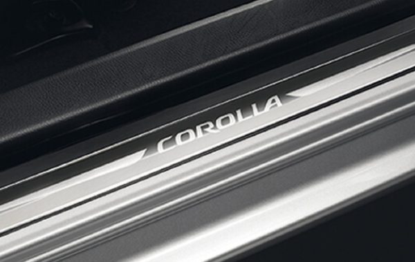 1_637672122250714368.PNG CUBRE ZOCALO TOYOTA COROLLA 2014-2018 ORIGINAL - Imagen 1