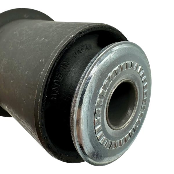 BUJE DE PARRILLA INFERIOR  HILUX-SW4 2005-2015 GRANDE Japon - Imagen 2
