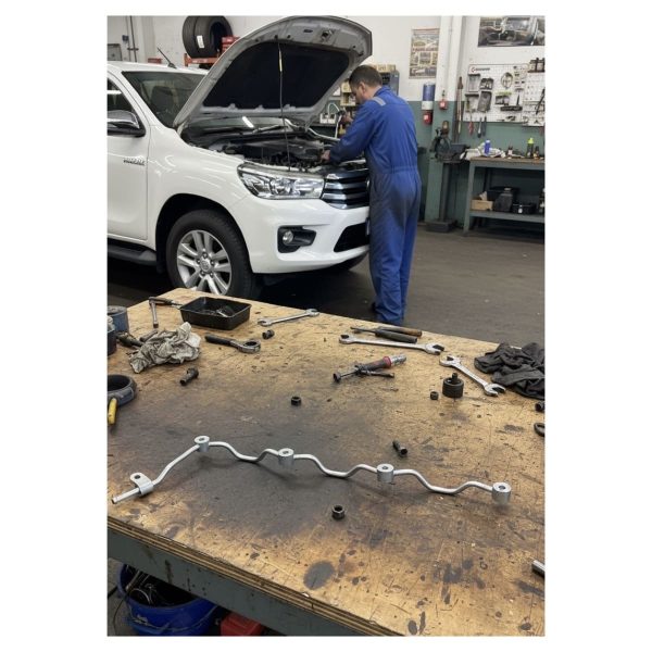 CAÑO DE *RETORNO* INYECTORES HILUX-SW4 2016-2026 2GD-1GD REVO SPT - Imagen 5