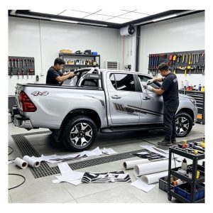 CALCO JUEGO DE FRANJAS TOYOTA HILUX 2016-2026 CABINA DOBLE