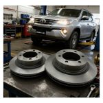 JUEGO DE DISCOS DE FRENO DELANTERO SW4 2016-2026 /HILUX ANCHA/ HILUX GR SPT - Imagen 3